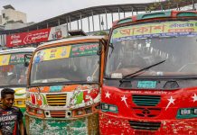 ঢাকার বাসে শৃঙ্খলা ফেরাতে চালু হচ্ছে ই টিকেট